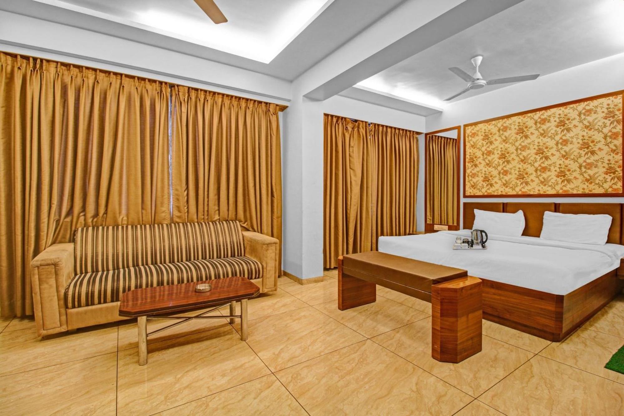 Collection O Surya Hotel Bhopal Luaran gambar